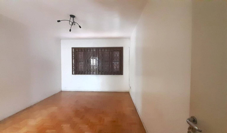 Imagem Casa com 4 Quartos à Venda, em Centro - Itaqui Imagem Casa com 4 Quartos à Venda, em Centro - Itaqui
