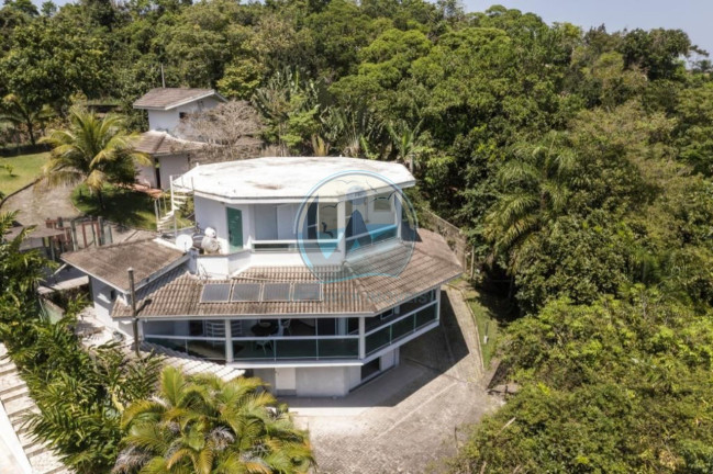 Imagem Casa com 3 Quartos à Venda, em Ponta Grossa - Ubatuba Imagem Casa com 3 Quartos à Venda, em Ponta Grossa - Ubatuba