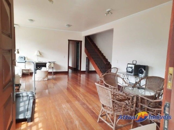 Imagem Casa com 4 Quartos à Venda, 260 m² em Quinta Da Barra - Teresópolis Imagem Casa com 4 Quartos à Venda, 260 m² em Quinta Da Barra - Teresópolis