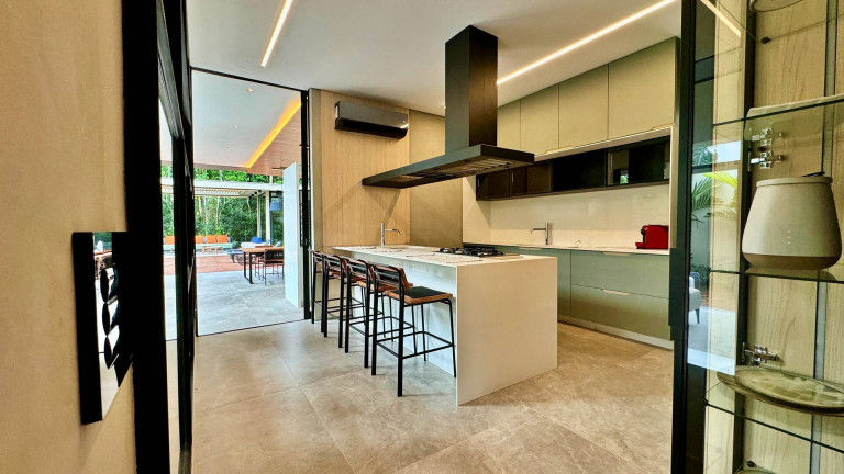 Imagem Casa com 6 Quartos à Venda, 578 m² em Riviera De São Lourenço - Bertioga Imagem Casa com 6 Quartos à Venda, 578 m² em Riviera De São Lourenço - Bertioga