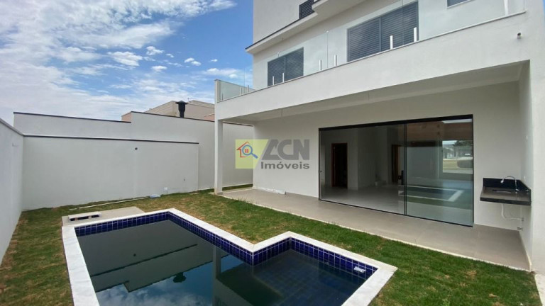 Sobrado com 3 Quartos à Venda, 230 m² em Residencial Real Park Sumaré - Sumaré