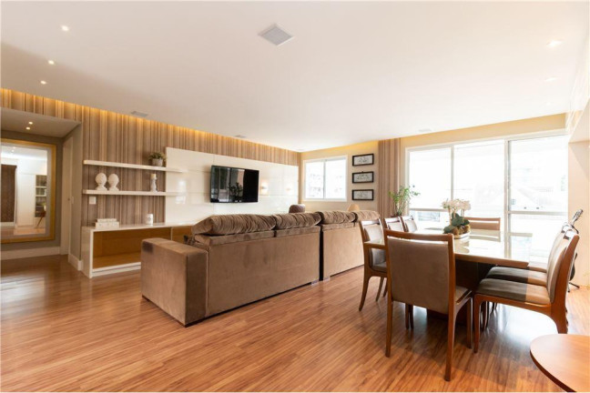 Imagem Apartamento com 3 Quartos à Venda, 122 m² em Ahú - Curitiba