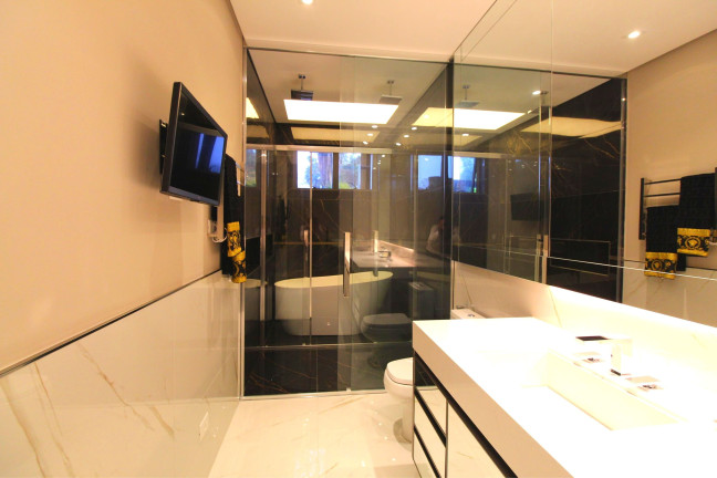 Imagem Apartamento com 3 Quartos à Venda, 308 m² em Bigorrilho - Curitiba