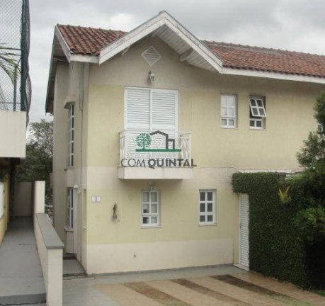 Casa com 3 Quartos à Venda, 211 m² em Chácara Pavoeiro - Cotia