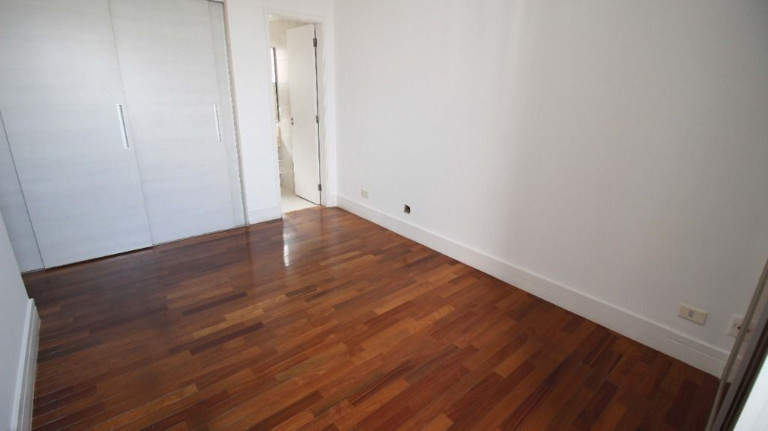 Imagem Imóvel com 3 Quartos à Venda, 107 m² em Vila Suzana - São Paulo Imagem Imóvel com 3 Quartos à Venda, 107 m² em Vila Suzana - São Paulo