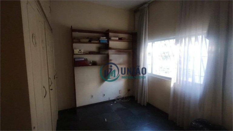 Imagem Apartamento com 4 Quartos à Venda, 98 m² em Ingá - Niterói