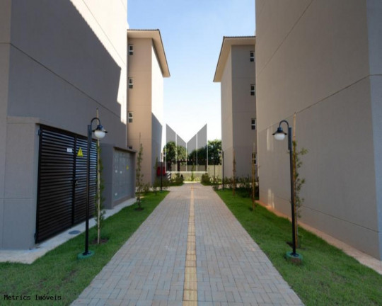 Imagem Imóvel com 2 Quartos à Venda, 75 m² em Capela - Vinhedo Imagem Imóvel com 2 Quartos à Venda, 75 m² em Capela - Vinhedo