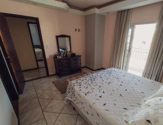 Imagem Casa com 3 Quartos à Venda, 825 m² em Universitário - Tijucas Imagem Casa com 3 Quartos à Venda, 825 m² em Universitário - Tijucas