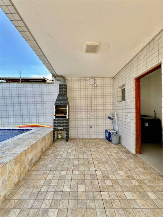 Imagem Sobrado com 3 Quartos à Venda, 126 m² em Mirim - Praia Grande Imagem Sobrado com 3 Quartos à Venda, 126 m² em Mirim - Praia Grande
