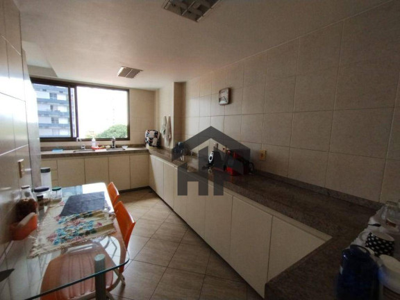 Imagem Apartamento com 3 Quartos à Venda, 135 m² em Casa Forte - Recife Imagem Apartamento com 3 Quartos à Venda, 135 m² em Casa Forte - Recife
