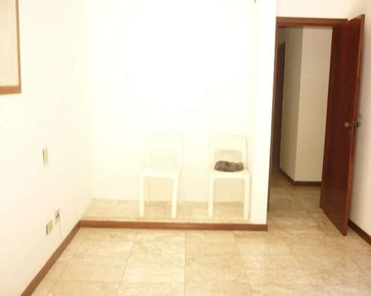 Imagem Apartamento com 4 Quartos à Venda, 226 m² em Pitangueiras - Guarujá