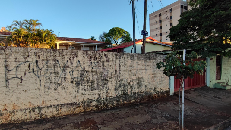 Imagem Terreno à Venda, 720 m² em Monte Castelo - Campo Grande