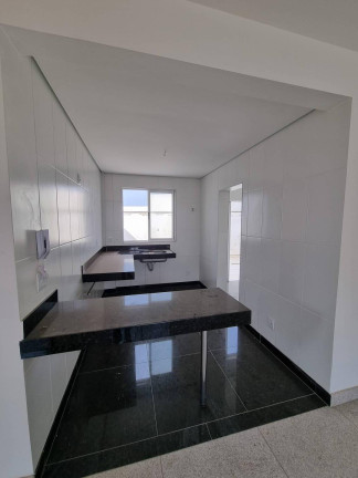 Imagem Apartamento com 2 Quartos à Venda, 30 m² em Havaí - Belo Horizonte