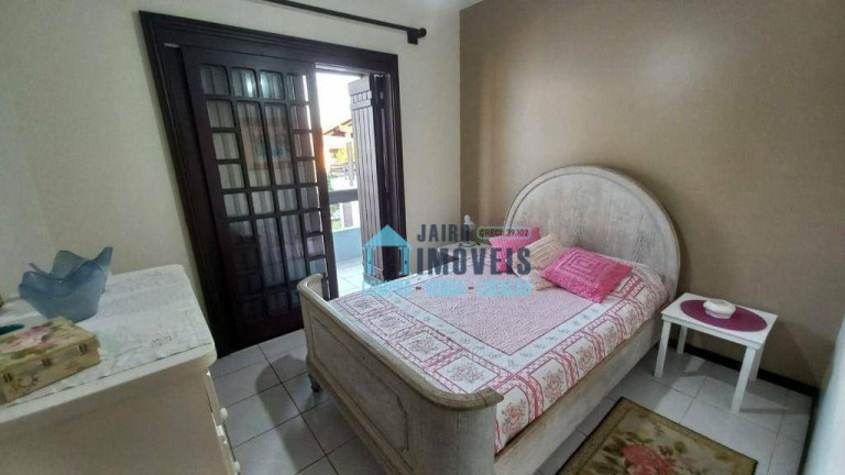 Imagem Sobrado com 5 Quartos à Venda, 210 m² em Centro - Imbé