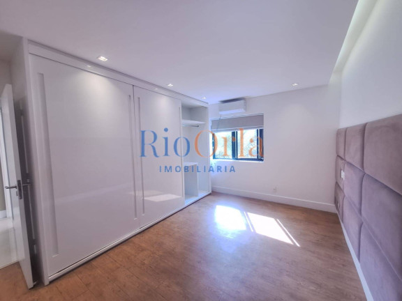 Imagem Apartamento com 4 Quartos à Venda, 157 m² em Barra Da Tijuca - Rio De Janeiro
