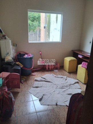 Imagem Casa com 3 Quartos à Venda, 182 m² em Santa Maria - Uberaba Imagem Casa com 3 Quartos à Venda, 182 m² em Santa Maria - Uberaba