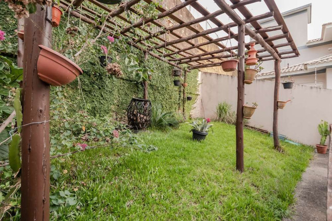 Imagem Casa com 3 Quartos à Venda, em Nonoai - Porto Alegre Imagem Casa com 3 Quartos à Venda, em Nonoai - Porto Alegre
