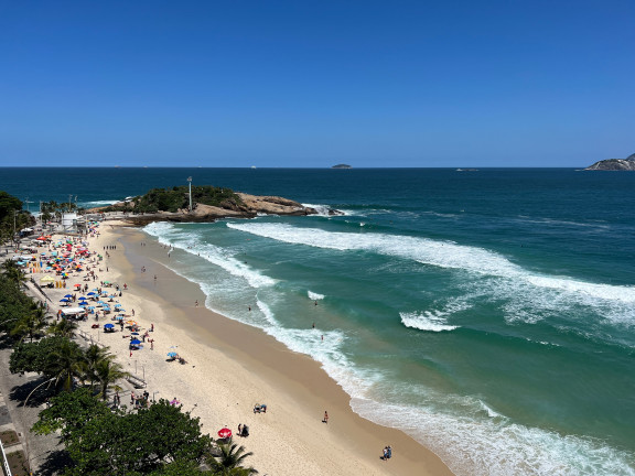 Imagem Imóvel com 3 Quartos para Alugar, 350 m² em Ipanema - Rio De Janeiro Imagem Imóvel com 3 Quartos para Alugar, 350 m² em Ipanema - Rio De Janeiro