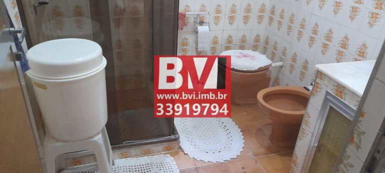 Imagem Casa com 3 Quartos à Venda, 280 m² em Vila Da Penha - Rio De Janeiro Imagem Casa com 3 Quartos à Venda, 280 m² em Vila Da Penha - Rio De Janeiro