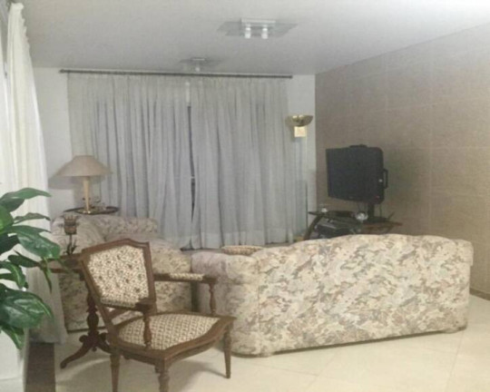 Imagem Casa com 3 Quartos à Venda, 220 m² em Tamboré - Santana De Parnaíba Imagem Casa com 3 Quartos à Venda, 220 m² em Tamboré - Santana De Parnaíba