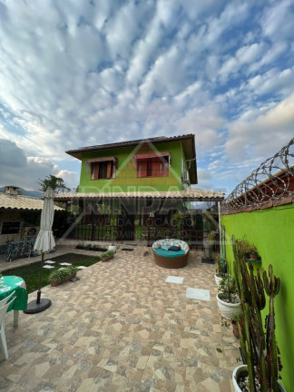 Imagem Casa com 4 Quartos à Venda, 200 m² em Vargem Grande - Rio De Janeiro Imagem Casa com 4 Quartos à Venda, 200 m² em Vargem Grande - Rio De Janeiro