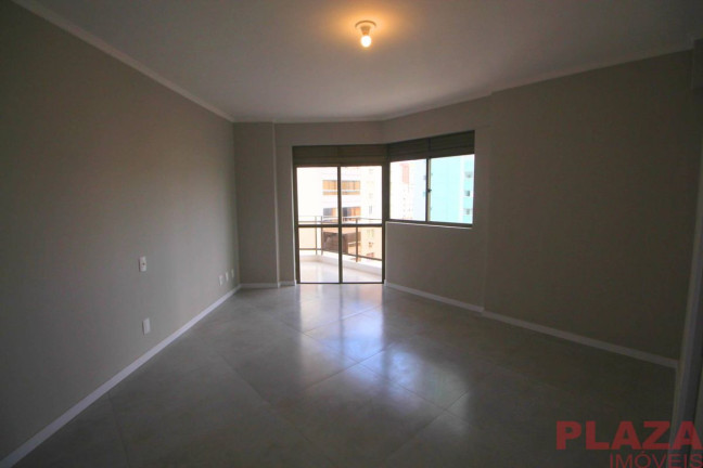 Imagem Apartamento com 3 Quartos à Venda, 185 m² em Centro - Balneário Camboriú Imagem Apartamento com 3 Quartos à Venda, 185 m² em Centro - Balneário Camboriú