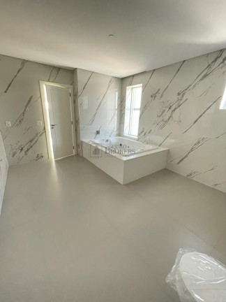 Cobertura com 5 Quartos à Venda, 436 m² em Barra Sul - Balneário Camboriú