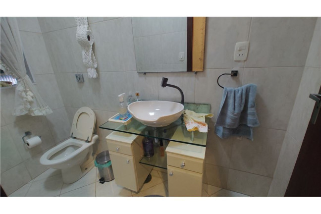 Imagem Casa com 4 Quartos à Venda, 245 m² em Jardim Prudência - São Paulo Imagem Casa com 4 Quartos à Venda, 245 m² em Jardim Prudência - São Paulo