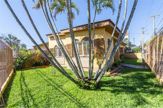 Casa com 3 Quartos à Venda,  em Marechal Rondon - Canoas