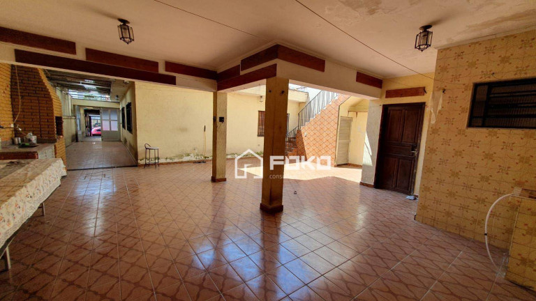 Casa com 3 Quartos para Alugar, 260 m² em Vila Rosália - Guarulhos