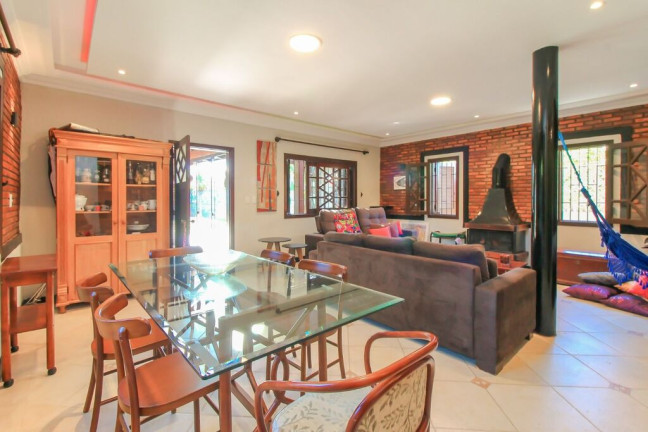 Imagem Casa com 3 Quartos à Venda, 250 m² em Itapuã - Viamão Imagem Casa com 3 Quartos à Venda, 250 m² em Itapuã - Viamão