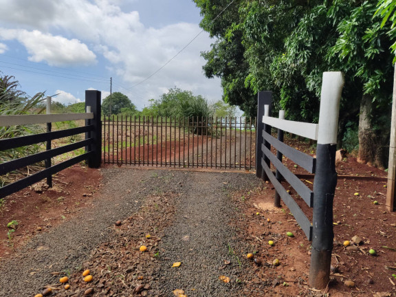 Imagem Chácara com 3 Quartos à Venda, 180 m² em Missal Imagem Chácara com 3 Quartos à Venda, 180 m² em Missal