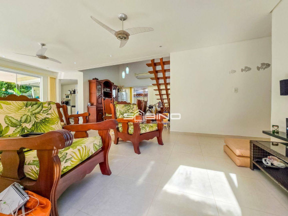 Imagem Casa com 3 Quartos para Temporada, 195 m² em Riviera De São Lourenço - Bertioga Imagem Casa com 3 Quartos para Temporada, 195 m² em Riviera De São Lourenço - Bertioga