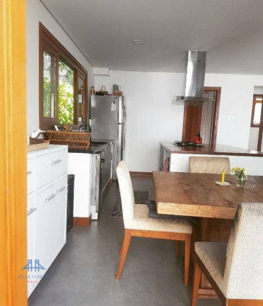 Imagem Casa com 2 Quartos à Venda, 111 m² em Lagoa Da Conceição - Florianópolis Imagem Casa com 2 Quartos à Venda, 111 m² em Lagoa Da Conceição - Florianópolis