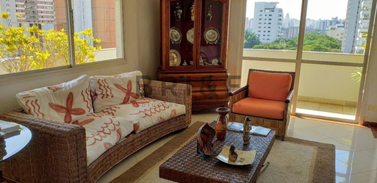 Imagem Apartamento com 4 Quartos à Venda, 400 m² em Brooklin - São Paulo Imagem Apartamento com 4 Quartos à Venda, 400 m² em Brooklin - São Paulo