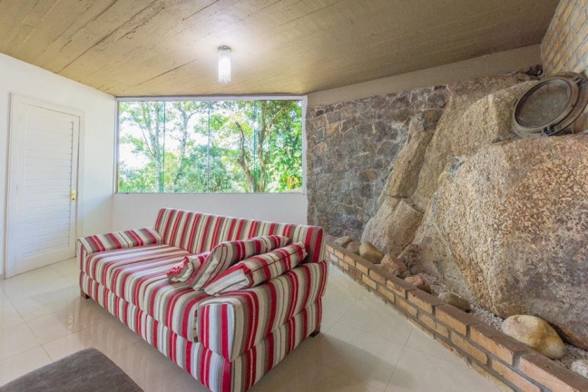 Imagem Casa de Vila com 5 Quartos à Venda, 630 m² em Morro Da Cruz - Florianópolis