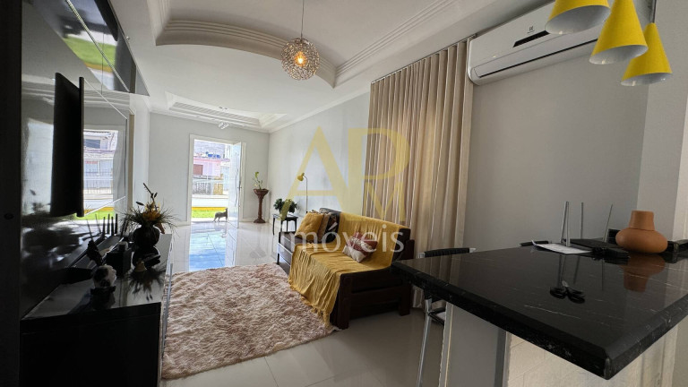 Casa com 4 Quartos à Venda, 286 m² em Praia João Rosa - Biguaçu