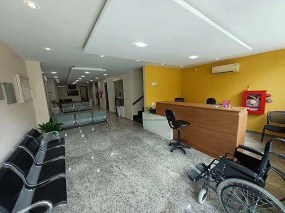 Imagem Casa com 12 Quartos à Venda ou Locação, 500 m² em Icaraí - Niterói Imagem Casa com 12 Quartos à Venda ou Locação, 500 m² em Icaraí - Niterói