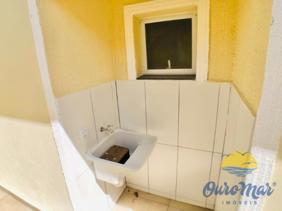 Imagem Casa com 3 Quartos para Alugar ou Temporada, 70 m² em Jardim Das Palmeiras - Itanhaém Imagem Casa com 3 Quartos para Alugar ou Temporada, 70 m² em Jardim Das Palmeiras - Itanhaém