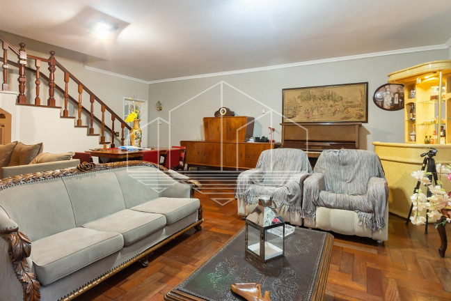 Imagem Casa com 3 Quartos à Venda, 332 m² em Jardim Europa - São Paulo