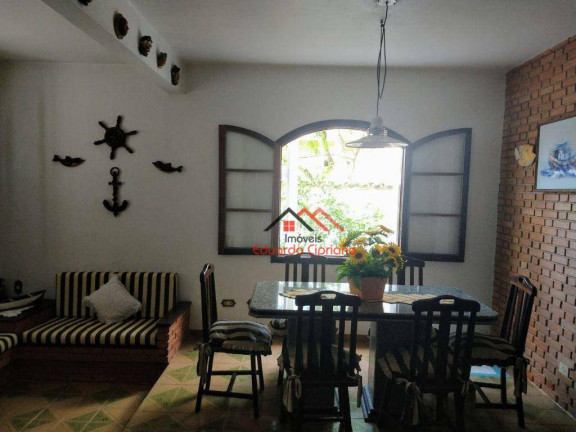 Sobrado com 4 Quartos à Venda, 218 m² em Massaguaçu - Caraguatatuba