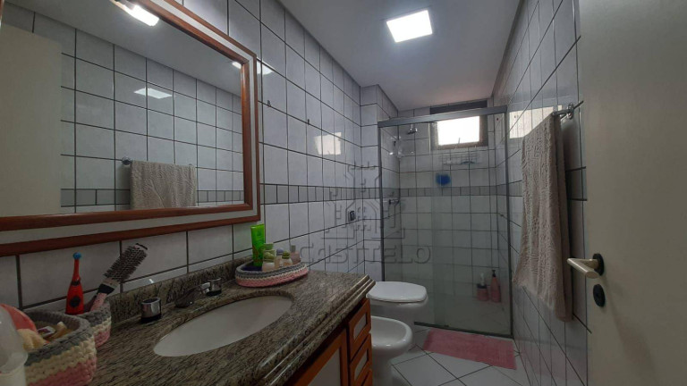 Imagem Apartamento com 4 Quartos à Venda, 163 m² em Centro - Londrina Imagem Apartamento com 4 Quartos à Venda, 163 m² em Centro - Londrina