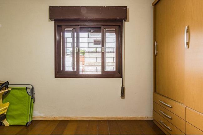 Imagem Casa com 3 Quartos à Venda, 329 m² em Vila Ipiranga - Porto Alegre Imagem Casa com 3 Quartos à Venda, 329 m² em Vila Ipiranga - Porto Alegre