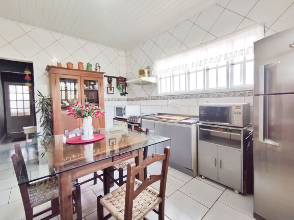 Imagem Casa com 2 Quartos à Venda, 121 m² em Partenon - Porto Alegre Imagem Casa com 2 Quartos à Venda, 121 m² em Partenon - Porto Alegre
