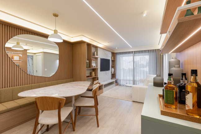 Imagem Apartamento com 2 Quartos à Venda, 90 m² em Ahú - Curitiba