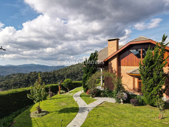Casa com 4 Quartos à Venda, 195 m² em Região Do Parque Pedra Do Baú - Campos Do Jordão