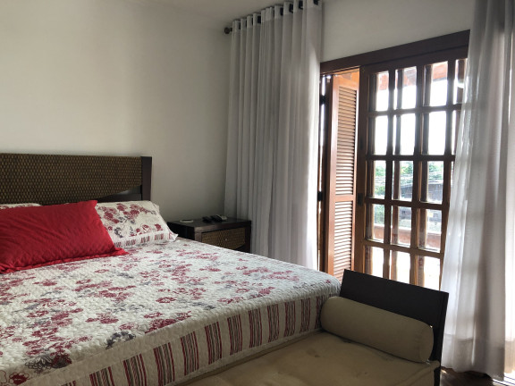 Imagem Casa com 4 Quartos à Venda, 489 m² em Niterói - Canoas Imagem Casa com 4 Quartos à Venda, 489 m² em Niterói - Canoas