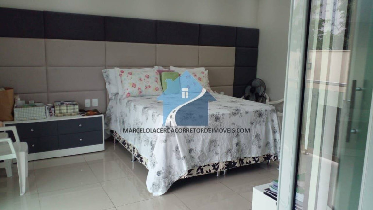 Imagem Casa com 6 Quartos à Venda, 300 m² em Adrianópolis - Manaus Imagem Casa com 6 Quartos à Venda, 300 m² em Adrianópolis - Manaus