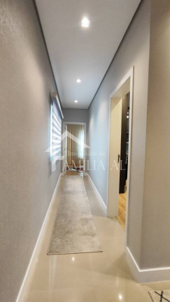 Imagem Casa com 3 Quartos à Venda, 320 m² em América - Joinville