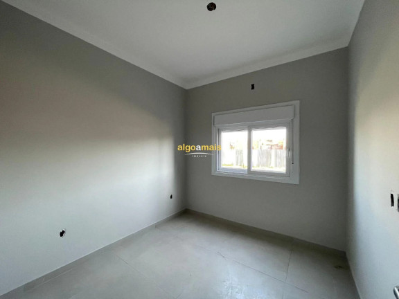 Imagem Casa com 3 Quartos à Venda, 100 m² em Rainha Do Mar - Xangri-lá Imagem Casa com 3 Quartos à Venda, 100 m² em Rainha Do Mar - Xangri-lá